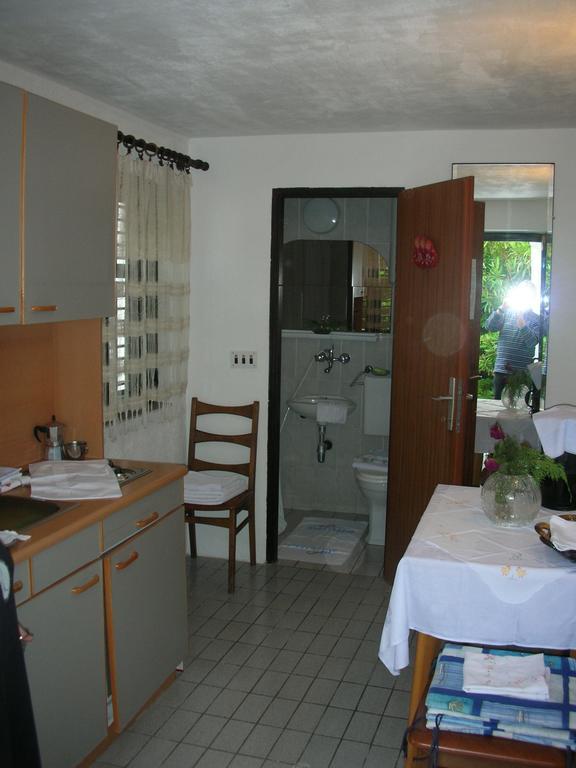 Apartments Peace&Love Baška Oda fotoğraf